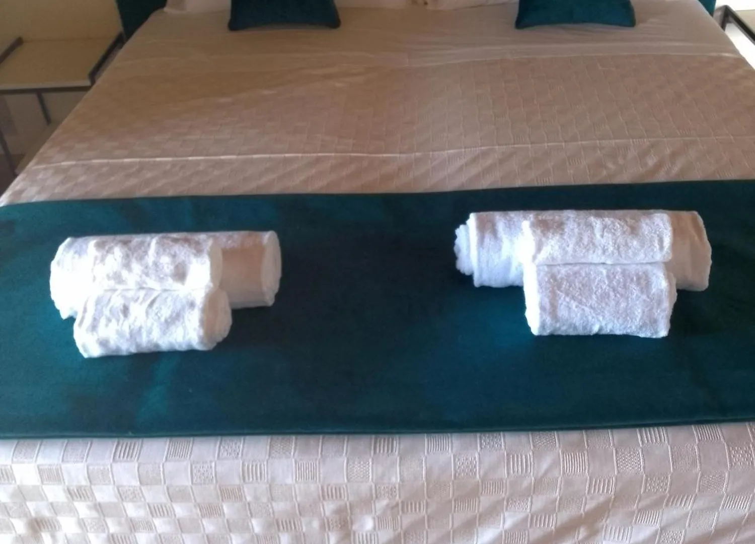 4 Elementi Relais B&B Lonato Del Garda Panzió
